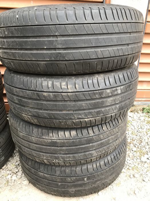 Летни гуми 4бр.215/60R17