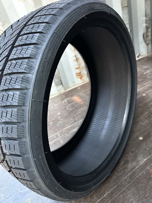 Зимен Спорт Пакет ARIVO 245/35R20 275/30R20 БОРД 2453520  2753020
