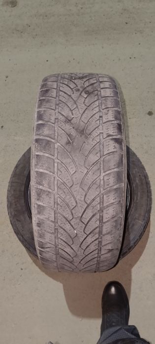 Резина. 215/55/16