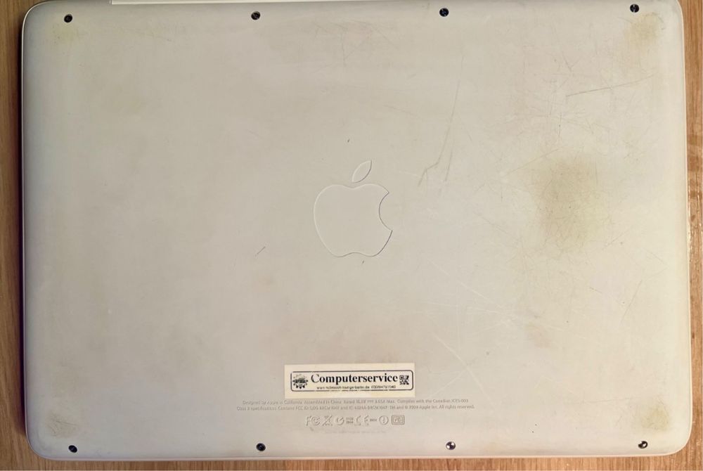 Macbook 13” Apple