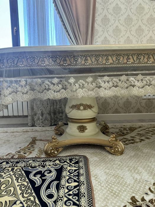 Стол 5 метров,20 шт стуля