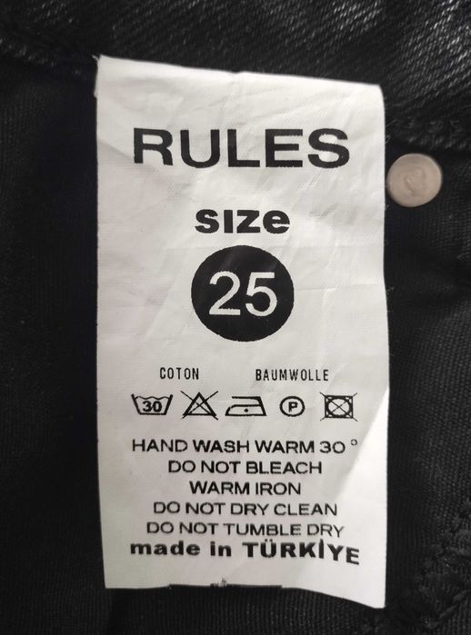 Продам женские джинсы