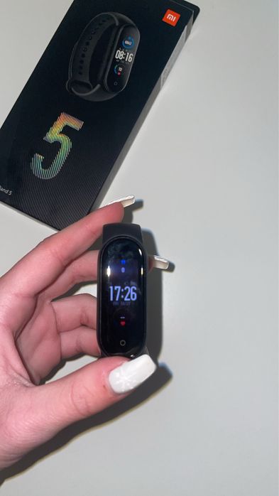 Сморт гривна Mi Smart Band 5