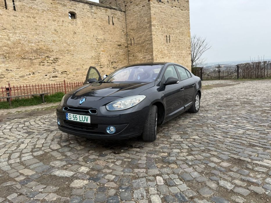 Fluence 100% electric doar 5.000 lei