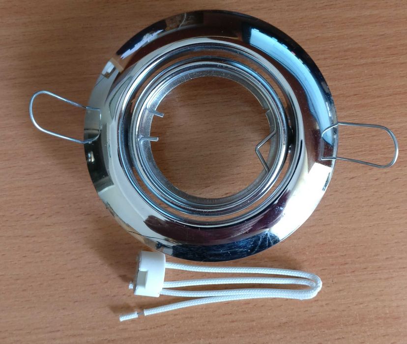 Спот потолочный диаметр 97 мм