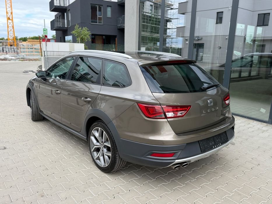 SEAT Leon 2015 — imagine 3