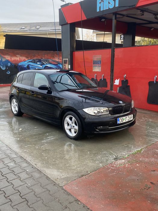 Vând Bmw seria 1 E87