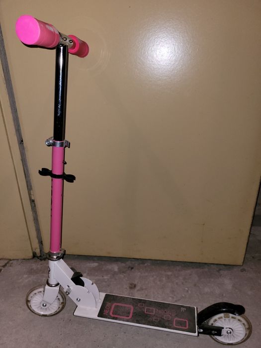 Тротинетка с 2 колела Moni