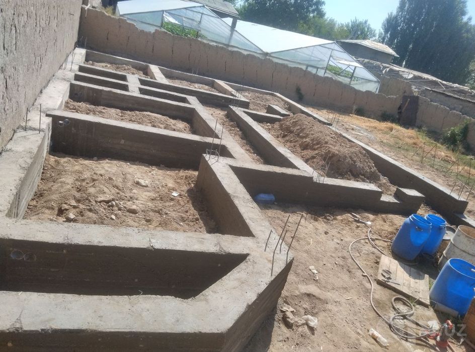 Beton fundament quyamiz