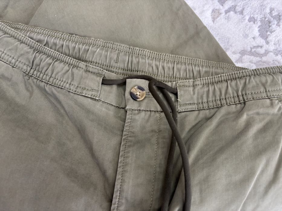 Продам брюки спортшик Timberland