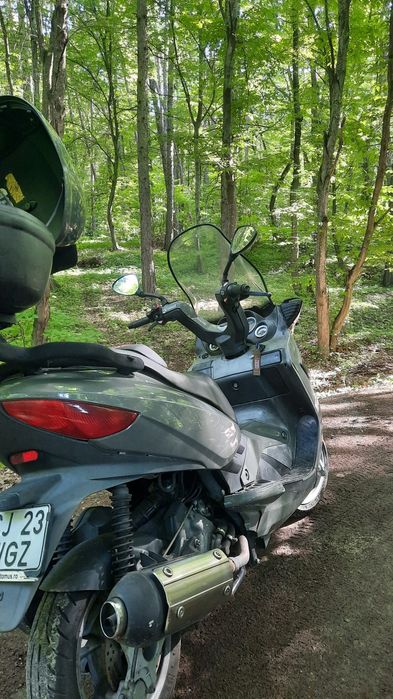 Scuter 250 .Malaguti Majestic răcire pe apa.