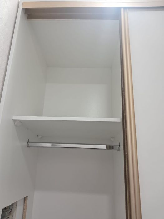 Продам шкаф для прихожей