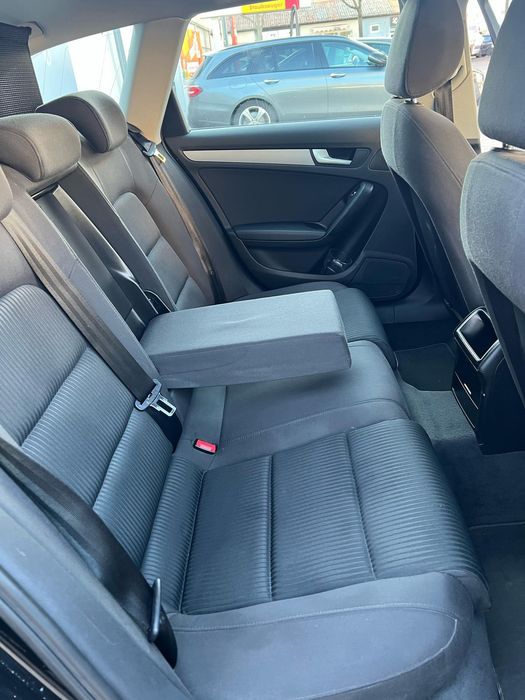 AUDI A4 Avant 2012 — imagine 5