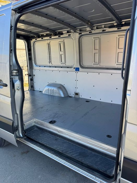 Volkswagen Crafter 2.0  înmatriculat
