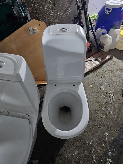 Продам унитаз б/у