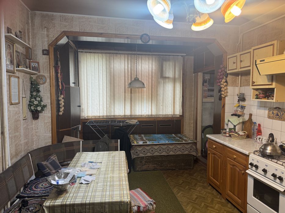 Сергили 2, Ярмарка Корзинка РУВД продаётся 2-х ком квартира 1 этаж