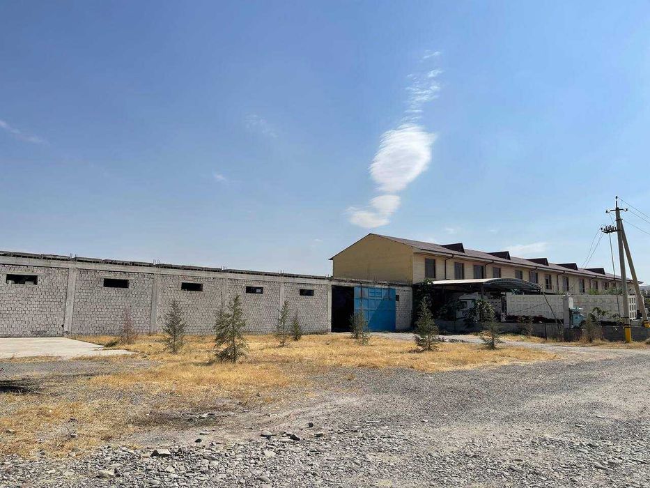 Жиззах Ситида нотурар жой сотилади (М39 трасса)