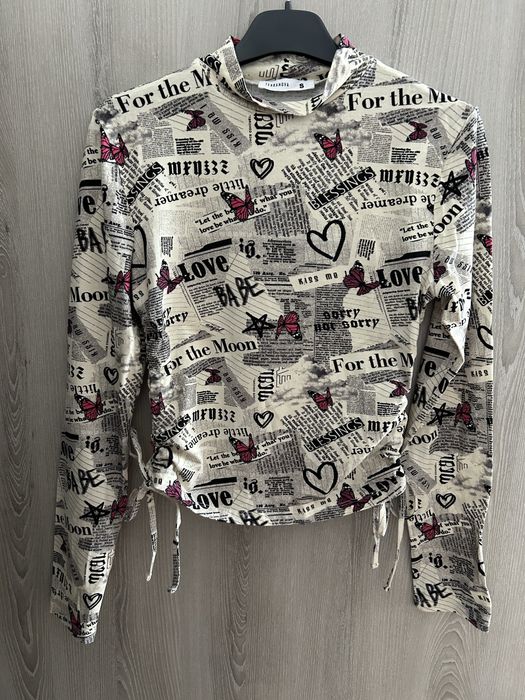 Дамски блузи с дълъг ръкав