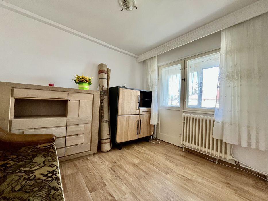 Închiriez sau vând apartament 2 camere Baia Mare