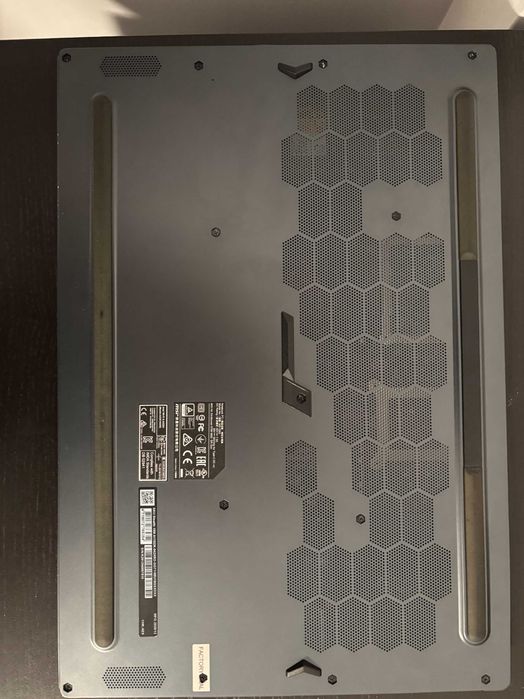 Laptop Gaming MSI Stealth 15M A11SDK