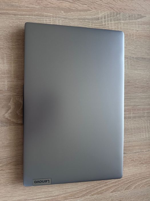 De vânzare Lenovo IdeaPad Slim 3