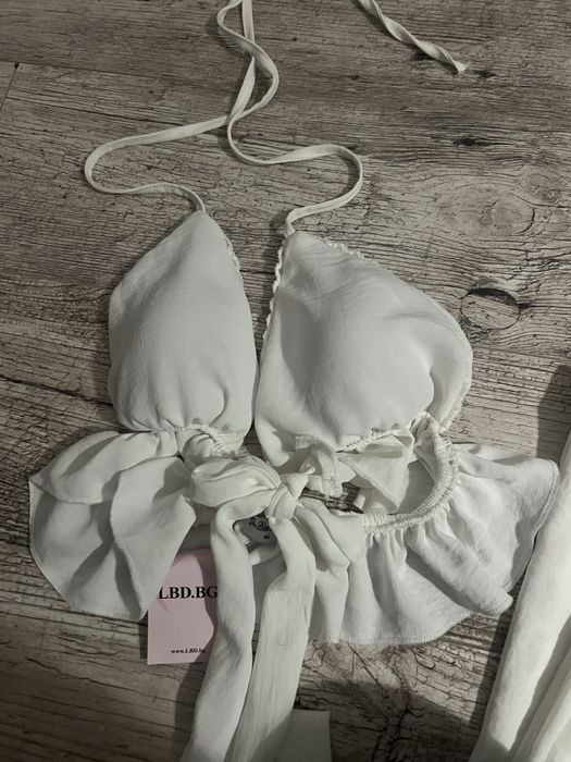 Чисто нов комплект-Liitle Black Dress (LBD) М размер