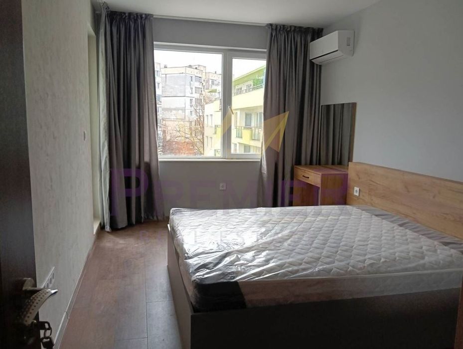 Продава се Двустаен апартамент в Пловдив, Христо Смирненски - 69 кв.м за 1035 €/кв.м - Снимка #3