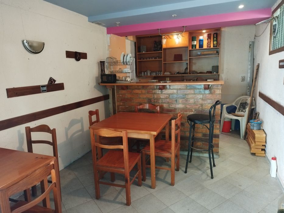 Дава се под наем Гараж / Паркомясто в Плевен, Широк център - 15 кв.м за 61.2 € - Снимка #2