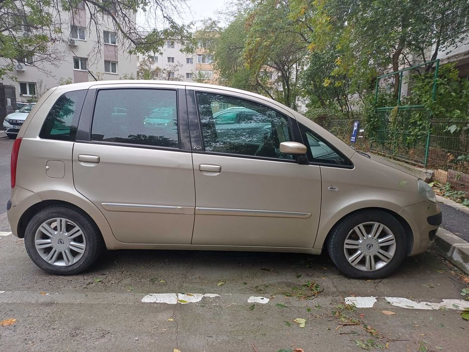 LANCIA MUSA 1.9 MULTIJET DIESEL – 2007, EURO 4, 3.200 € – negociabil