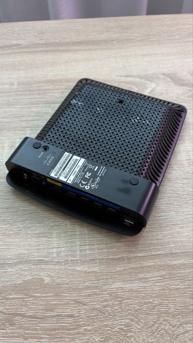 Router CISCO Linksys E1200