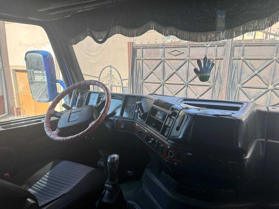 VOLVO FH 12 KO‘K SINIY 1998 йил