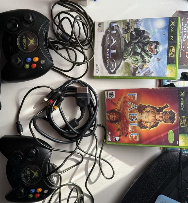 Лот игри и периферия за Xbox Classic/Original