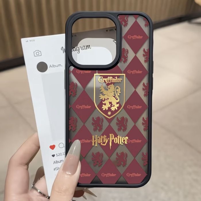 Чехол Harry Potter для iPhone 16 Pro