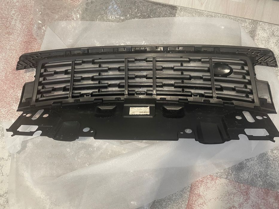 Решетка за предна броня за Range Rover 5 генерация