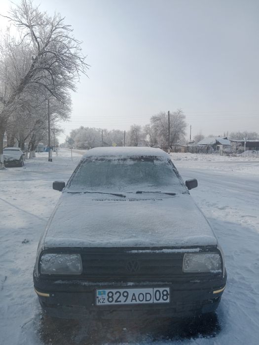 Джетта 1.8 объем