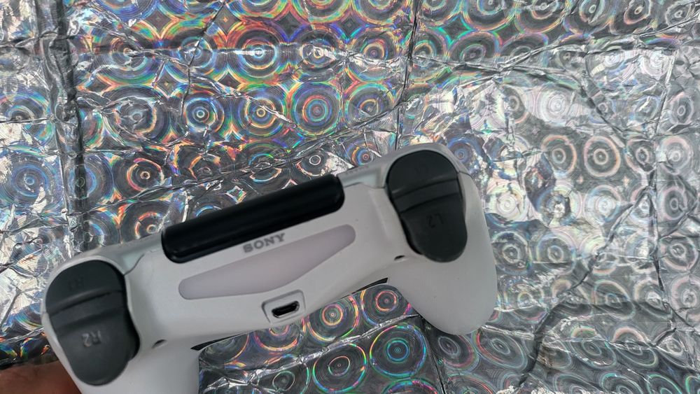 Лимитиран контролер джойстик пс 4 playstation 4 pc Windows