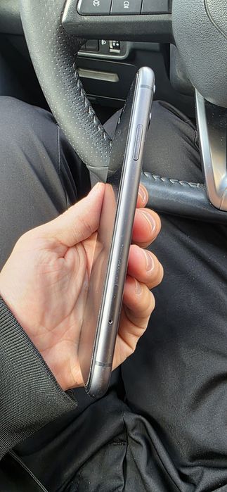 Iphone 11 128Gb battery100%