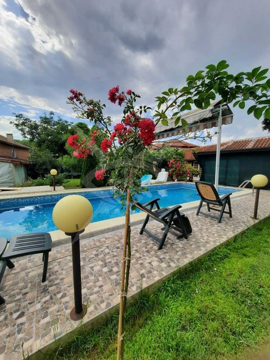 Продава се Къща в с. Церетелево, Област Пловдив - 230 кв.м за 1327 €/кв.м - Снимка #2