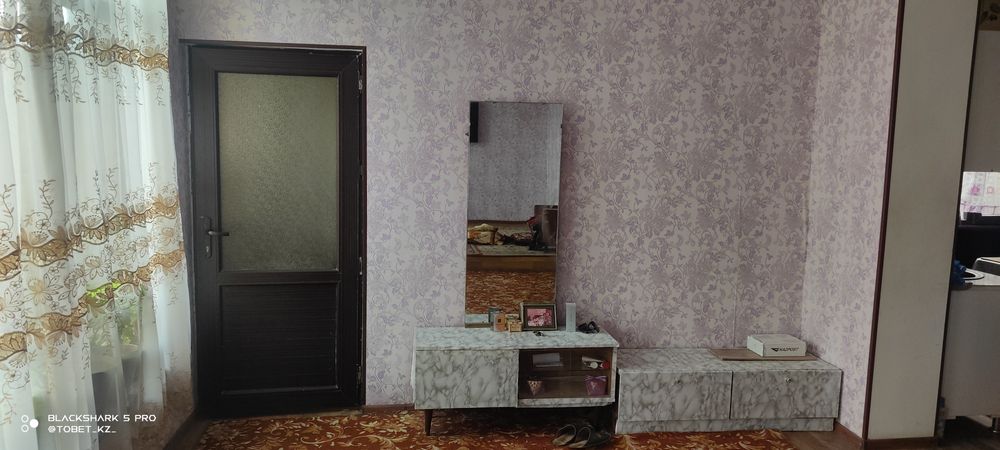 Қазығұртта орталықта уй