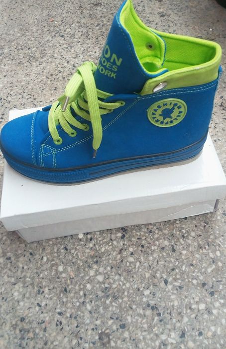 Дамски кецки нови