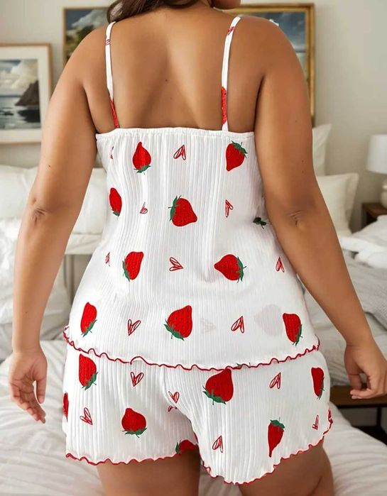 Пижамы женские разные