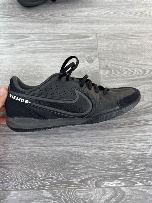 Nike Tiempo Legend 9 Academy IC