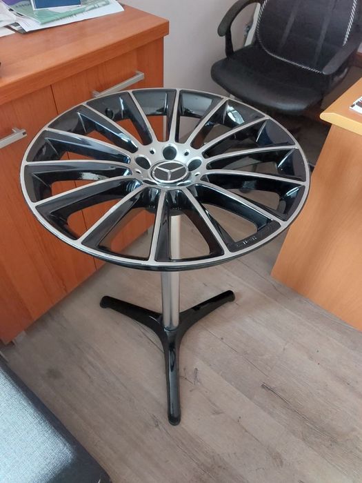 Дизайнерска  AMG  масичка