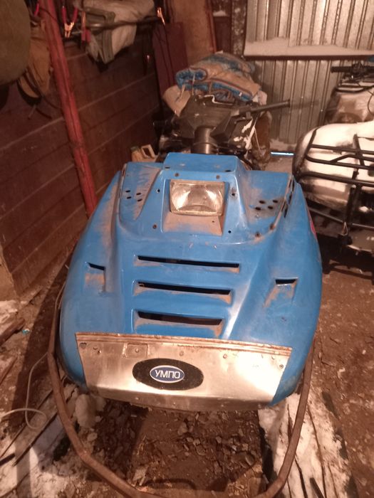 Продам два снегохода