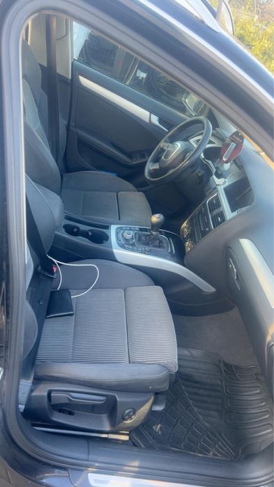 Audi a4 b7 320000 km pret 4800 necociabil
