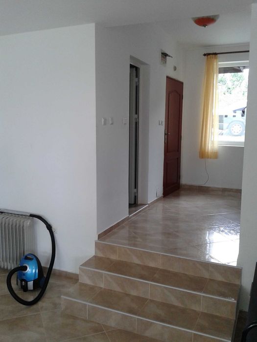 Продава се Тристаен апартамент в Русе, Център - 110 кв.м за 1355 €/кв.м - Снимка #15