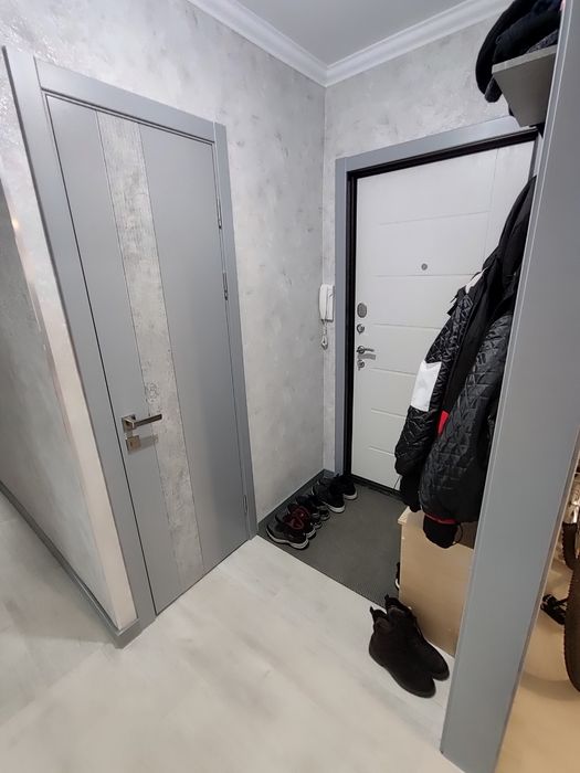 Продается 5-комн (3-5, 3 этаж)