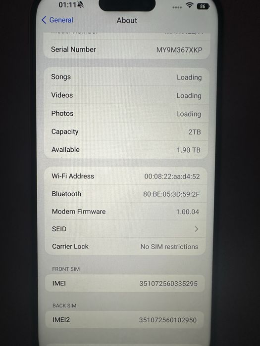 Iphone 17 pro  max fake