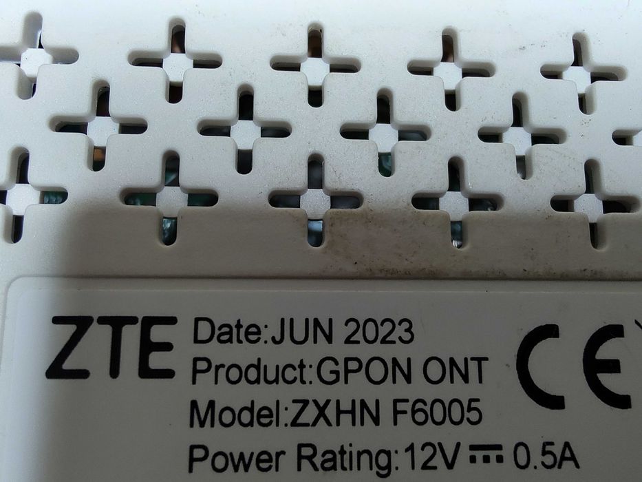 Terminal fibra optica DIGI ZTE F6005 retea optica ONT Gigabit