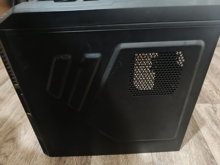 Корпус Компьютера